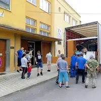 Sťahovanie sestry farárky s rodinou