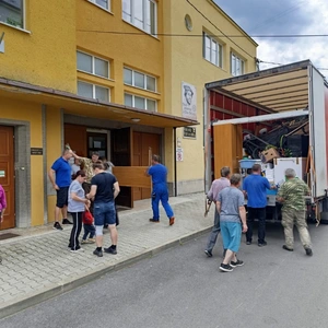 Sťahovanie sestry farárky s rodinou